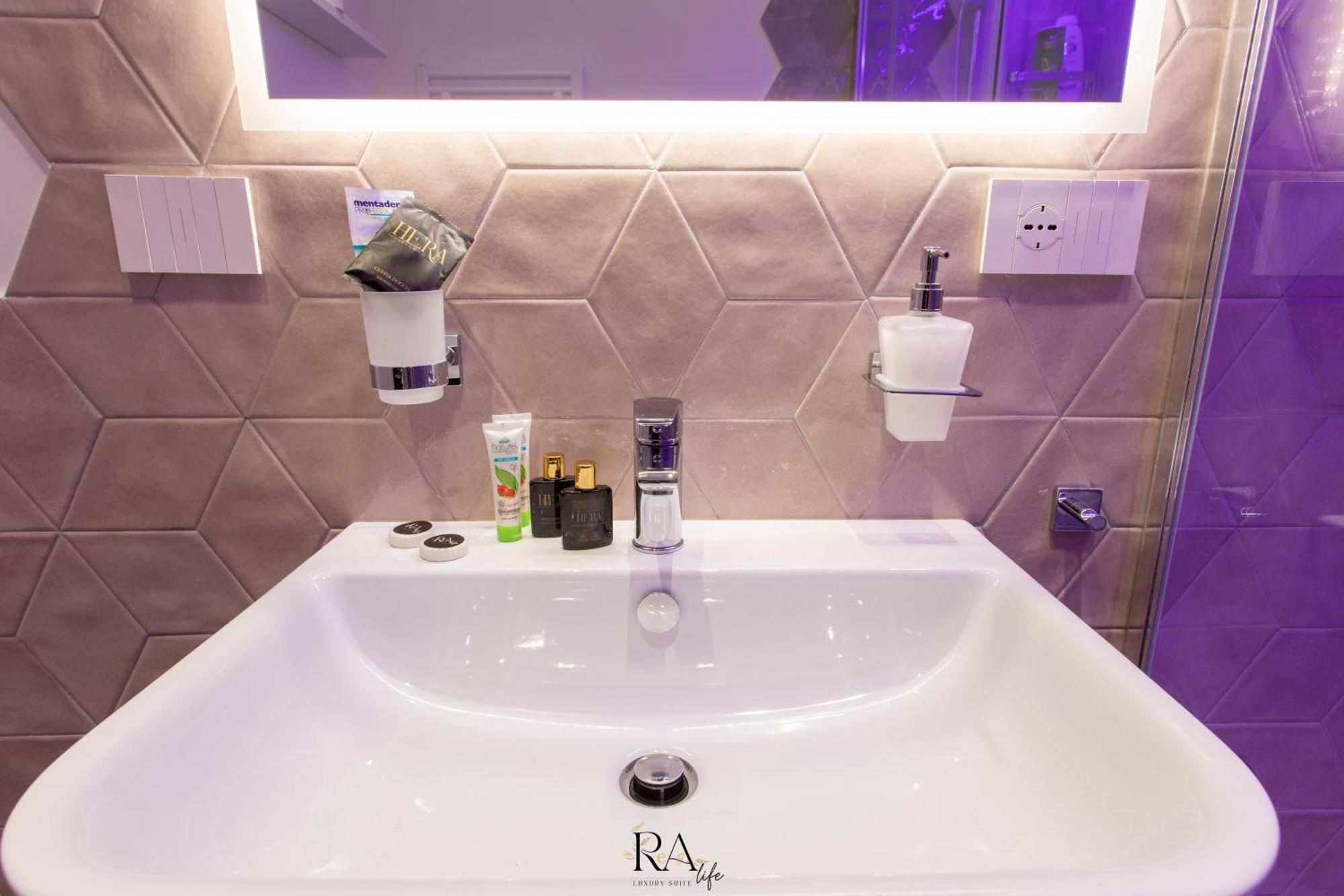 Rea Life Luxury Suite Cava deʼ Tirreni Exterior foto