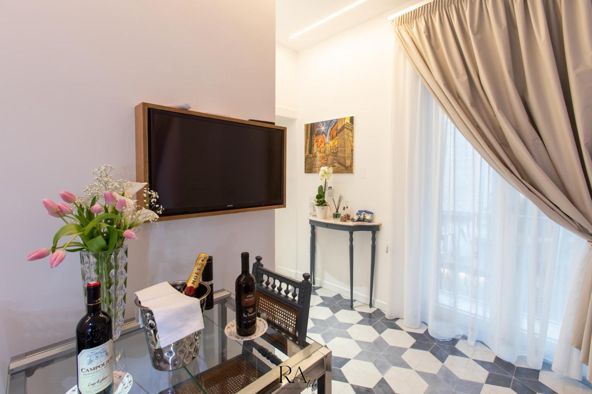 Rea Life Luxury Suite Cava deʼ Tirreni Exterior foto